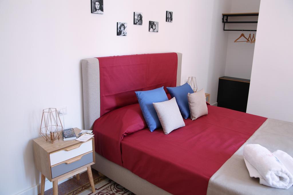 Napoliamo Guest House ภายนอก รูปภาพ