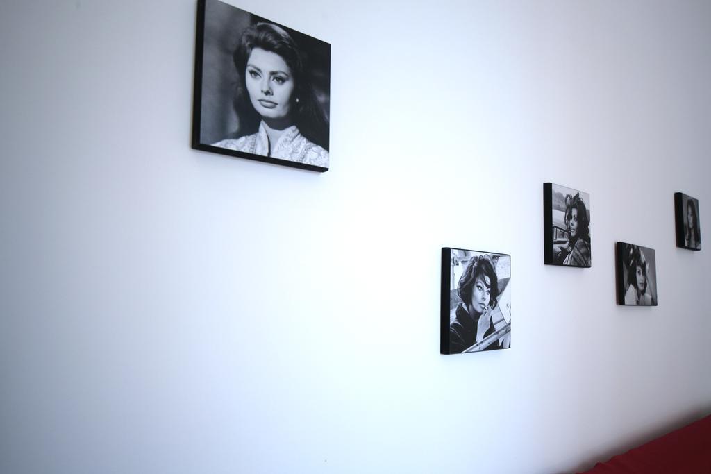 Napoliamo Guest House ภายนอก รูปภาพ