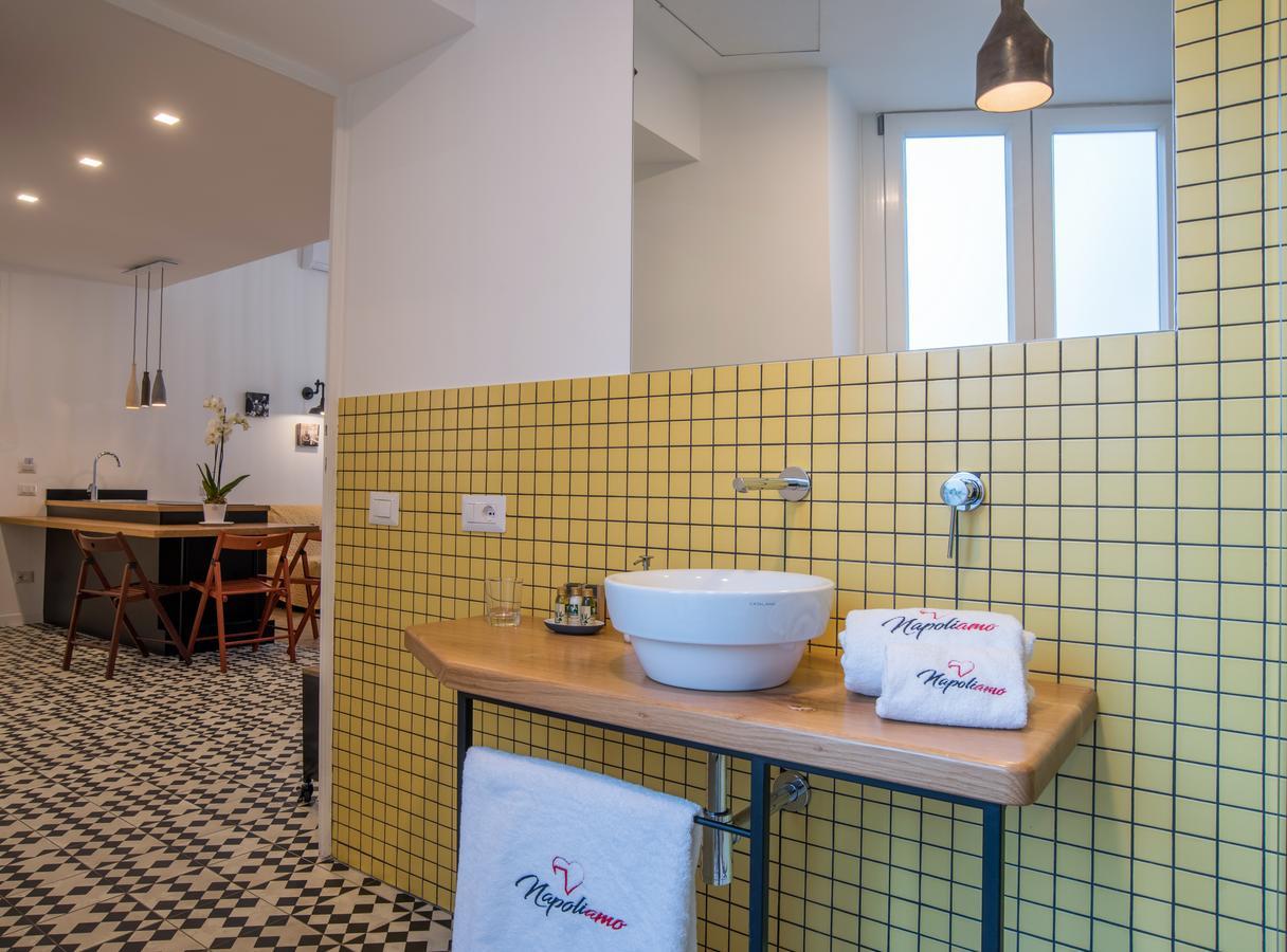 Napoliamo Guest House ภายนอก รูปภาพ